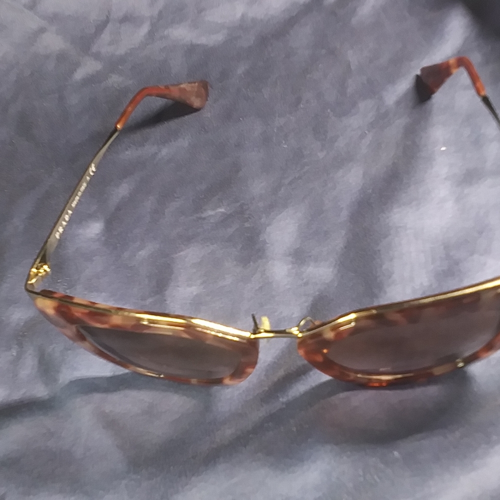 PRADA sunglasses - Picture 11 of 15